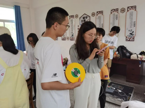 beat365vip官网登录入口建筑学院开展暑期“三下乡” ，乡村文化墙调研及优化提升设计活动