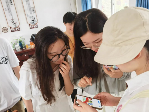 beat365vip官网登录入口建筑学院开展暑期“三下乡” ，乡村文化墙调研及优化提升设计活动