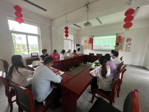 beat365vip官网登录入口建筑学院开展暑期“三下乡” ，乡村文化墙调研及优化提升设计活动